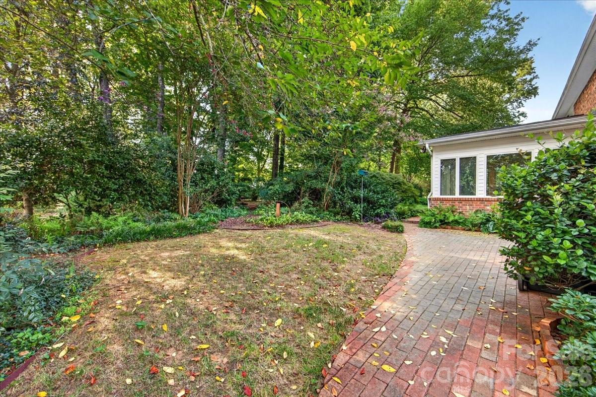 842 Ashmeade Road Property Photo 41