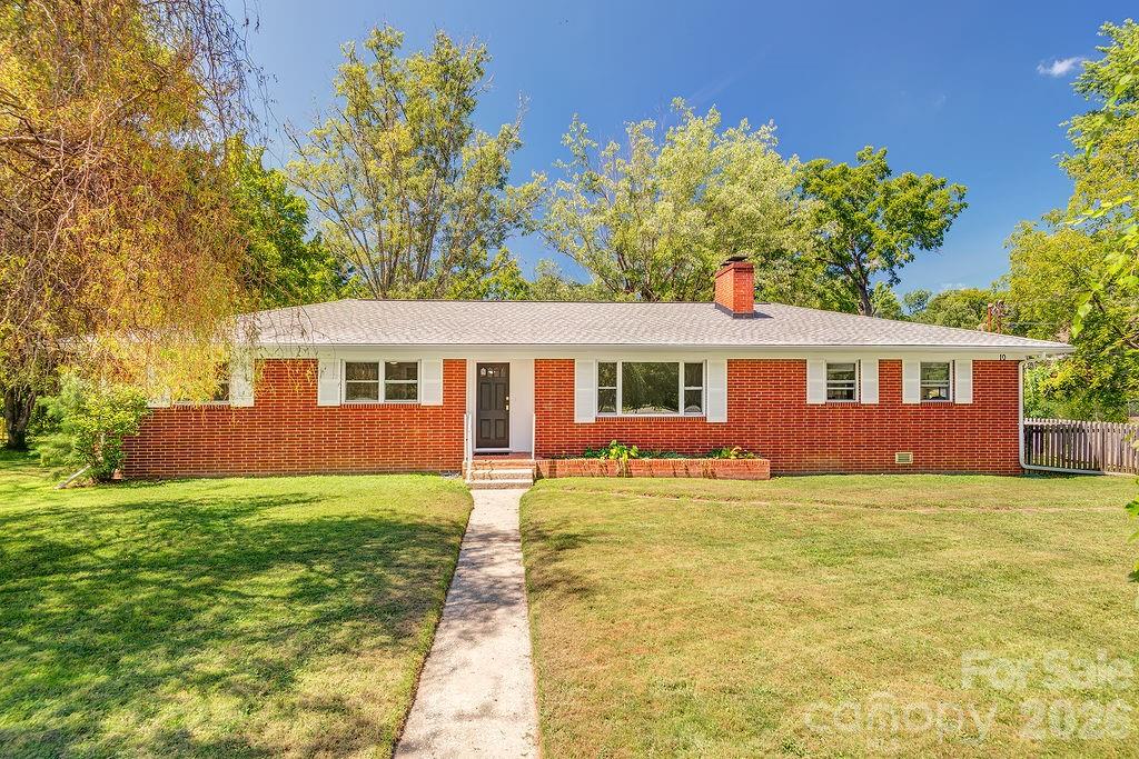10 Meadowview Road Property Photo 1