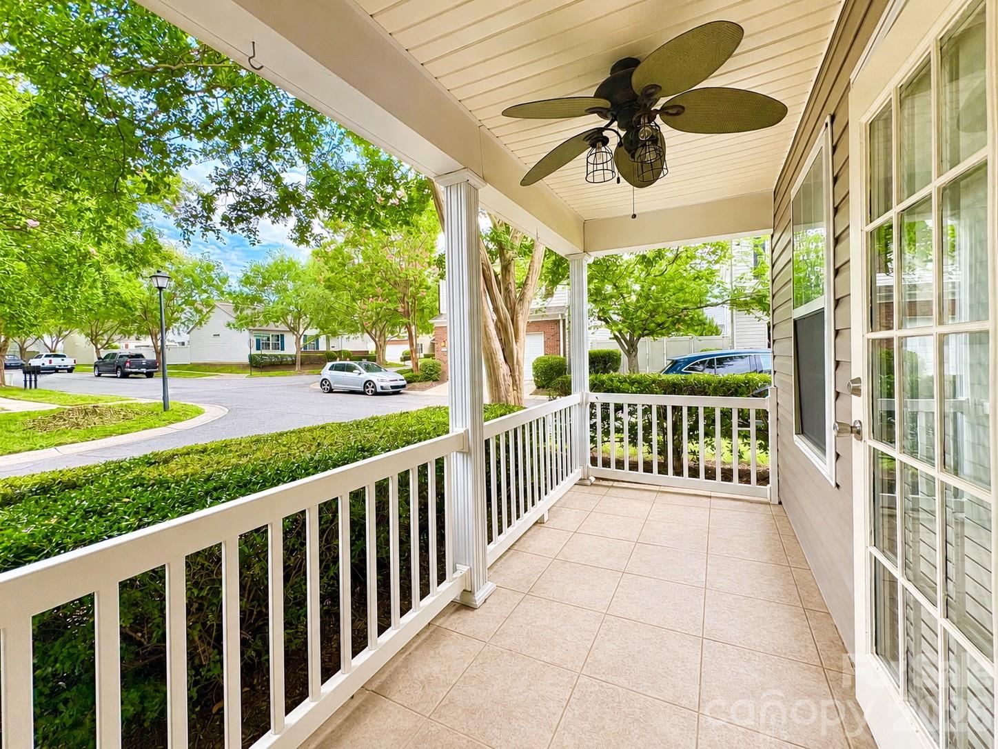 8946 Meadowmont View Drive Property Photo 6