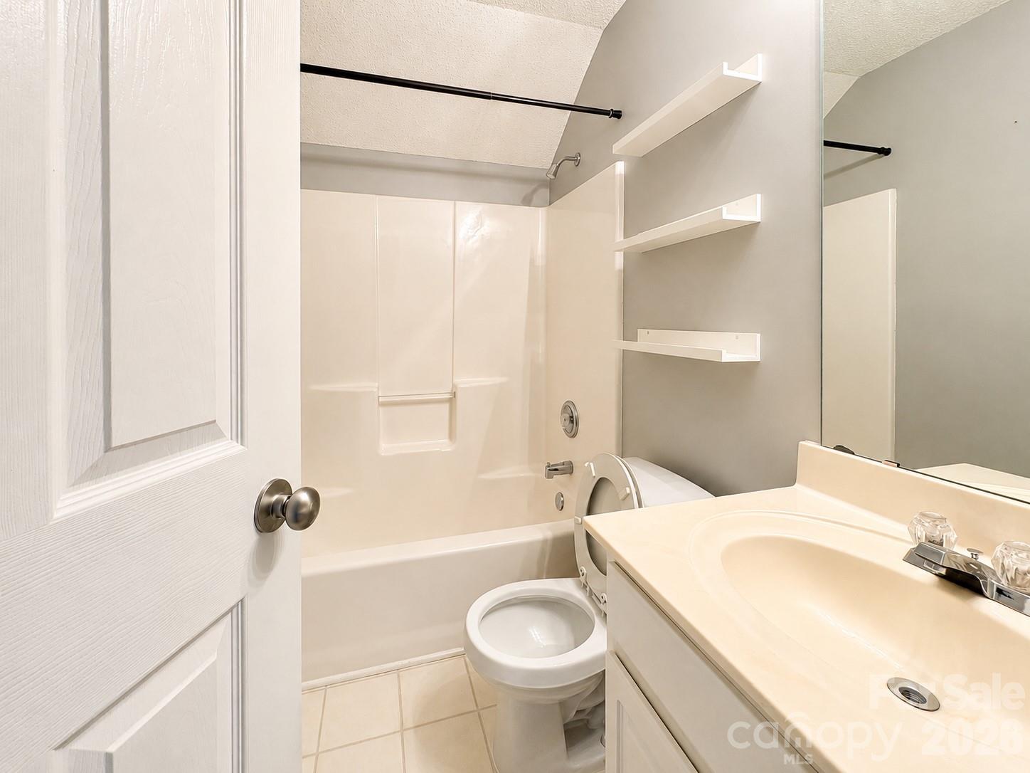 8946 Meadowmont View Drive Property Photo 23