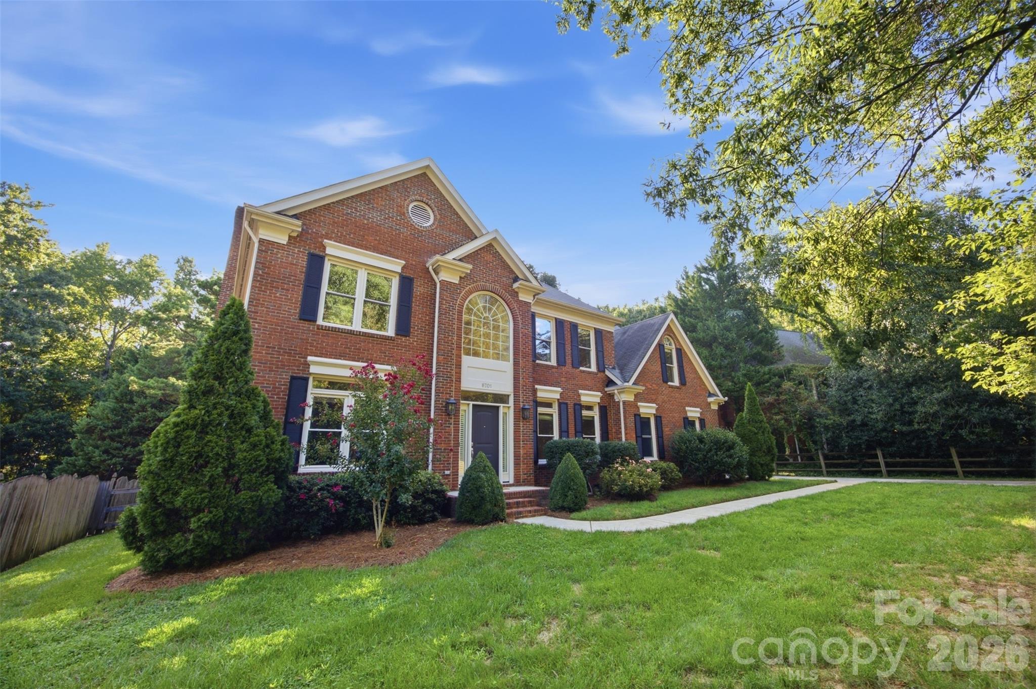 8701 Houston Ridge Road Property Photo 4