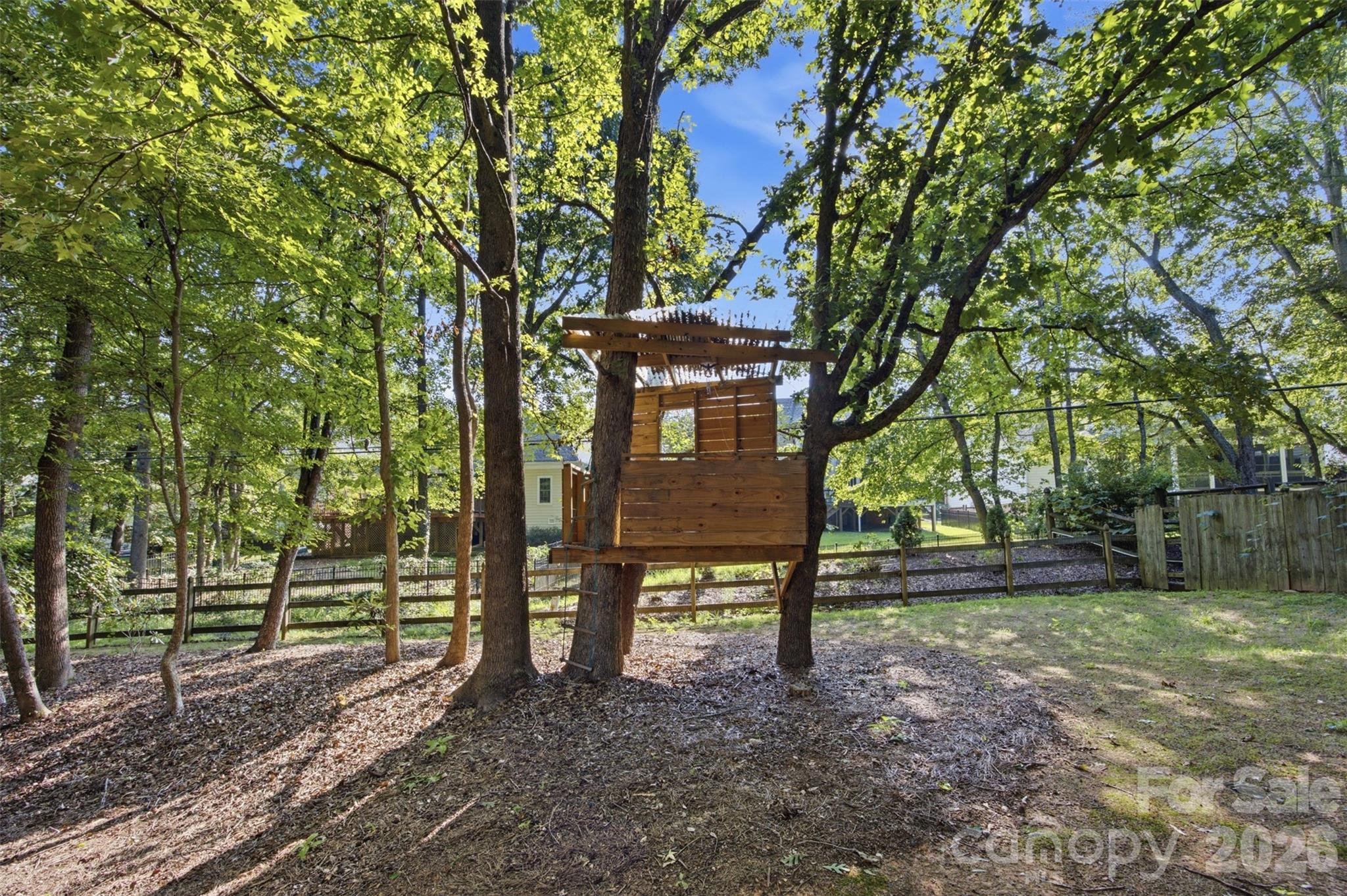 8701 Houston Ridge Road Property Photo 10