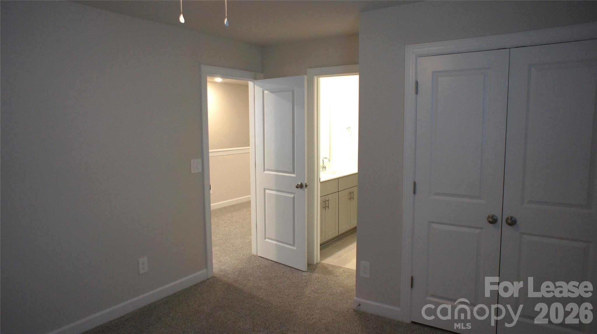 344 Cedar Knoll Circle Property Photo 16