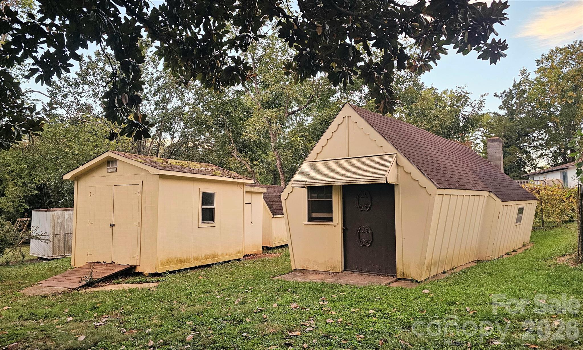 434 Mountain View Drive Property Photo 2