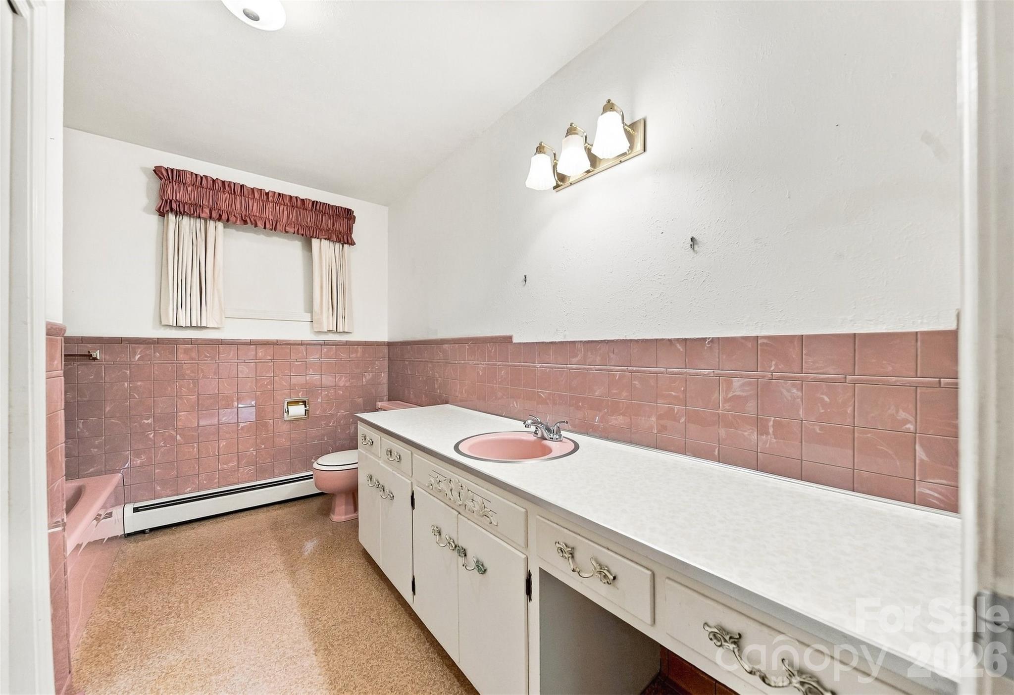 434 Mountain View Drive Property Photo 18