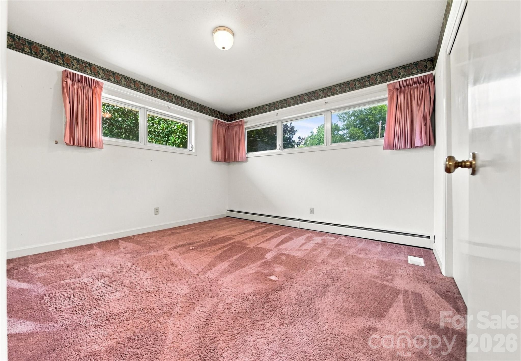 434 Mountain View Drive Property Photo 20