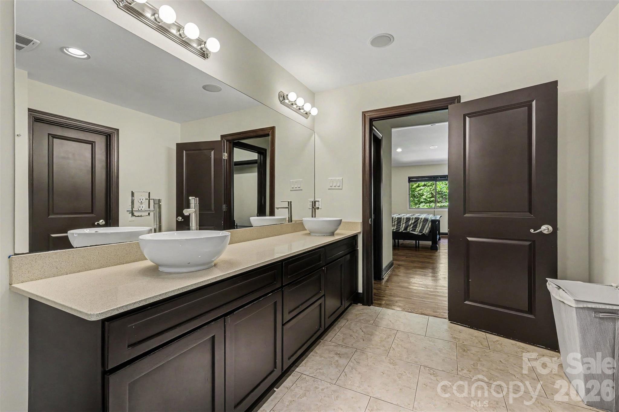 4824 Pimlico Lane Property Photo 12