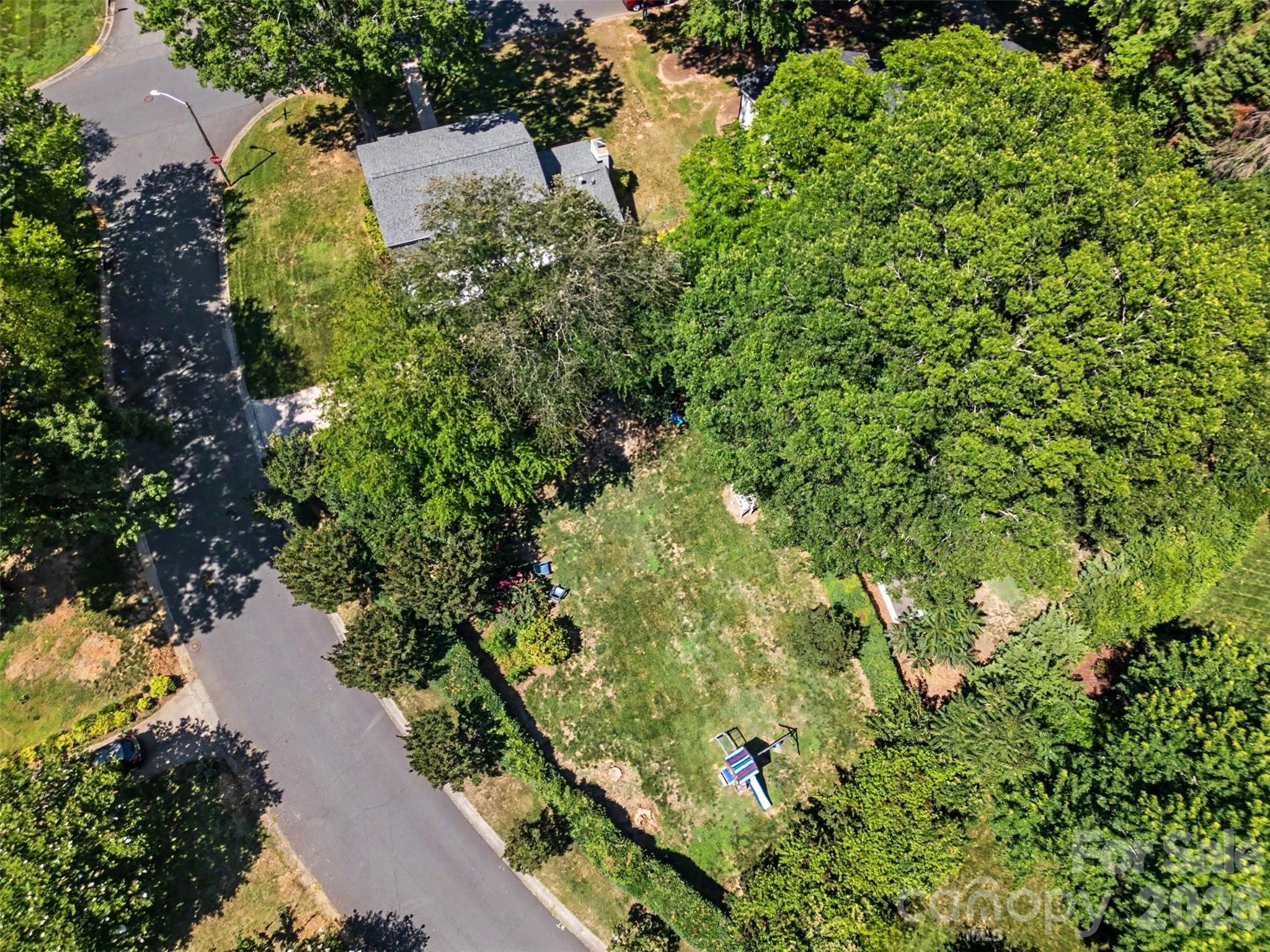 4824 Pimlico Lane Property Photo 27
