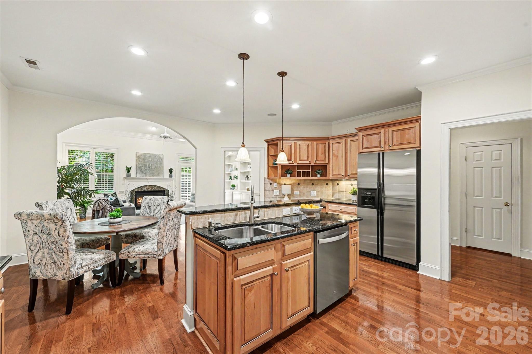 7526 Bluestar Lane Property Photo 10