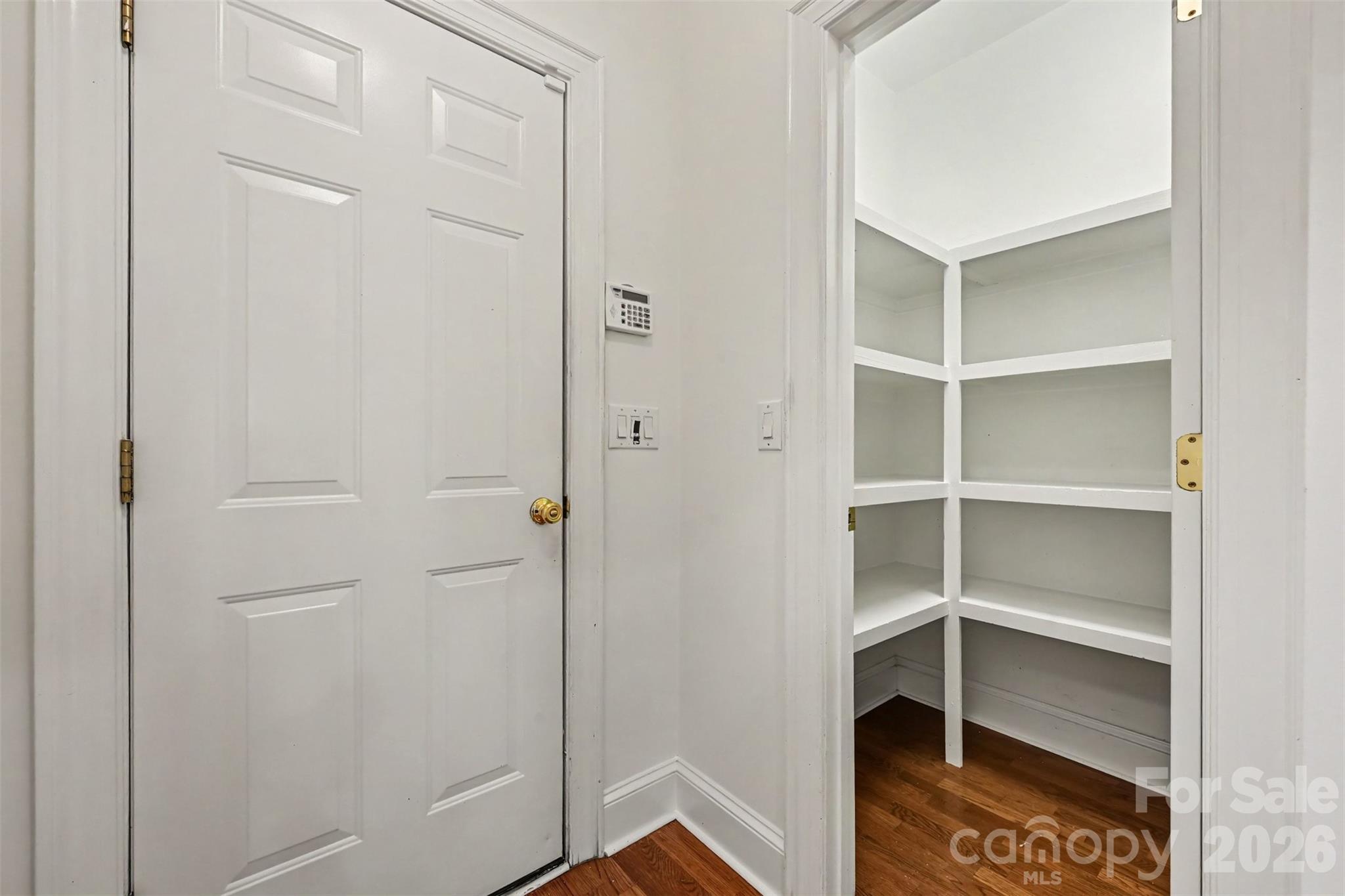 7526 Bluestar Lane Property Photo 24