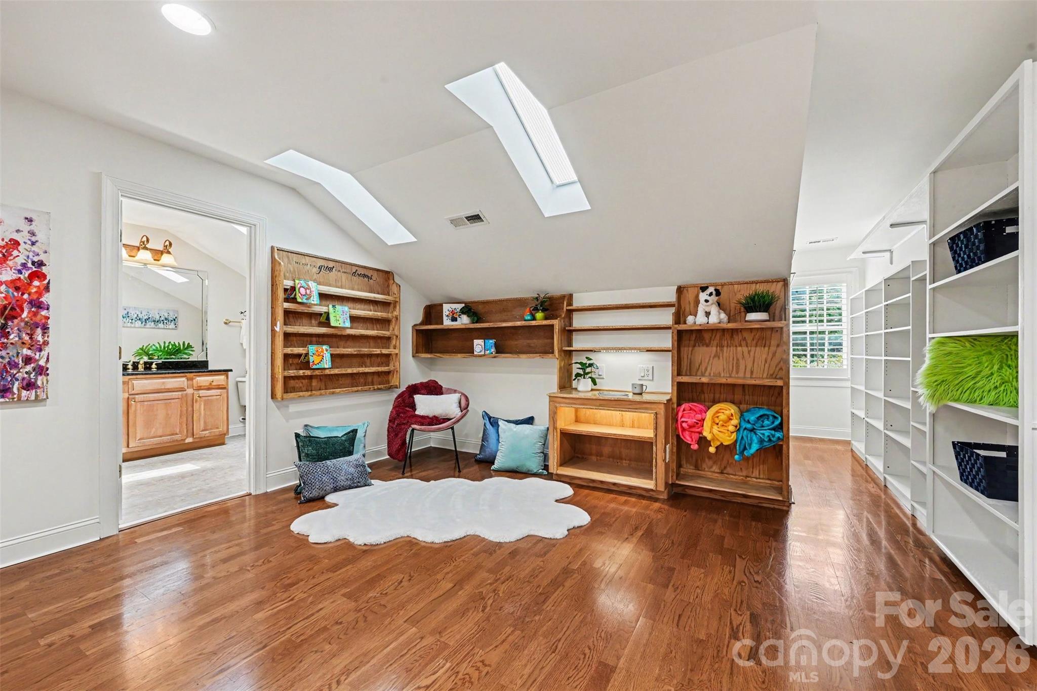 7526 Bluestar Lane Property Photo 37