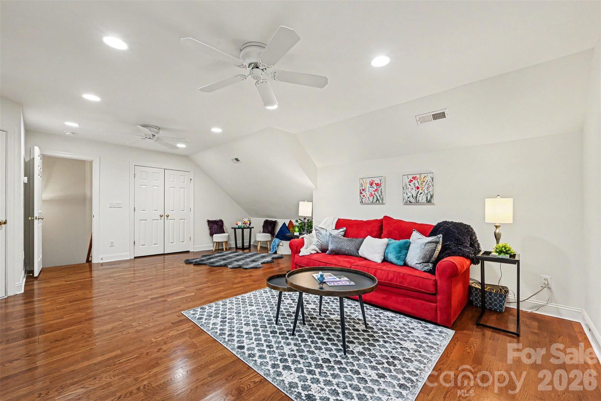 7526 Bluestar Lane Property Photo 38