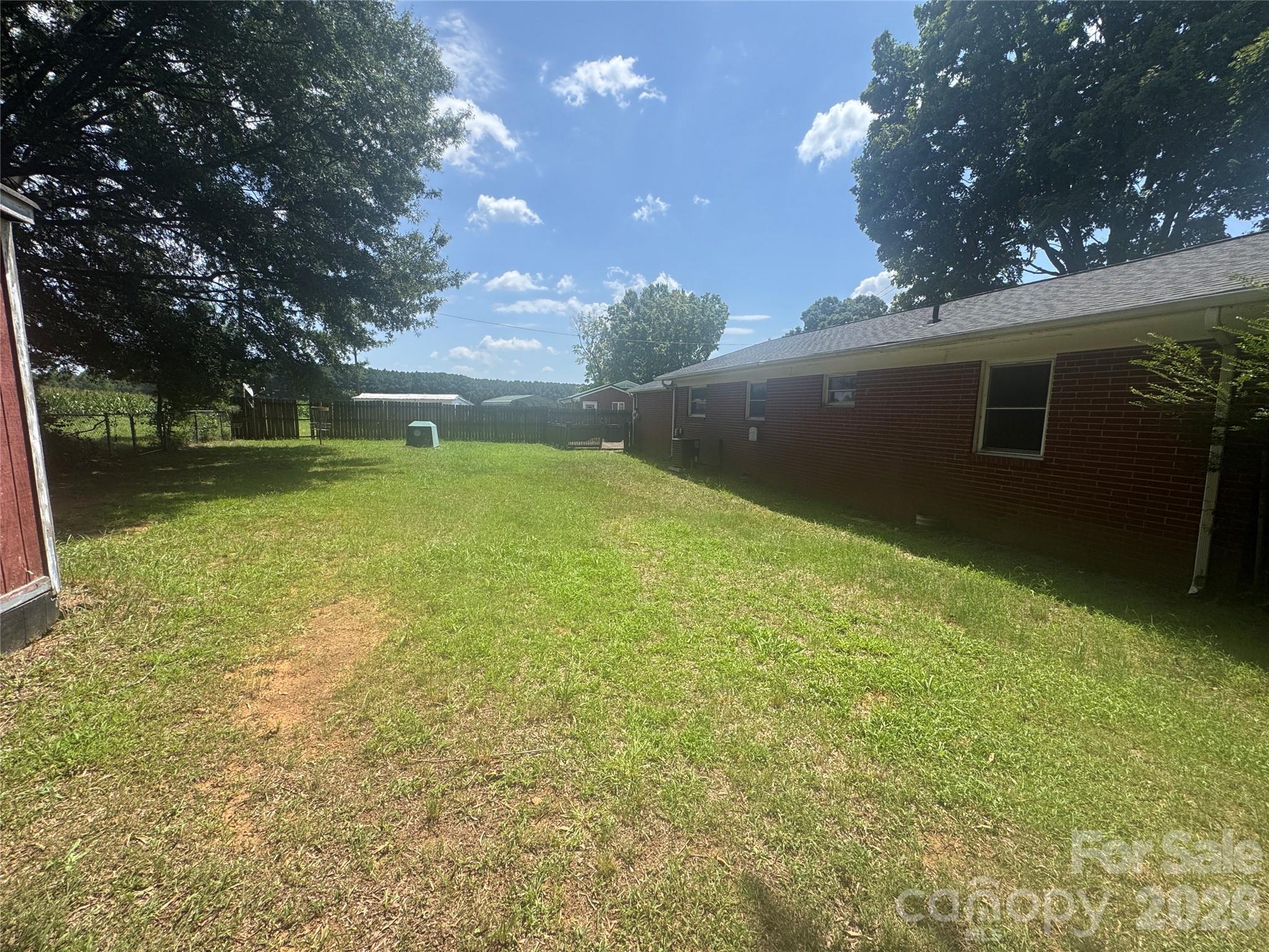2175 Triplett Road Property Photo 7