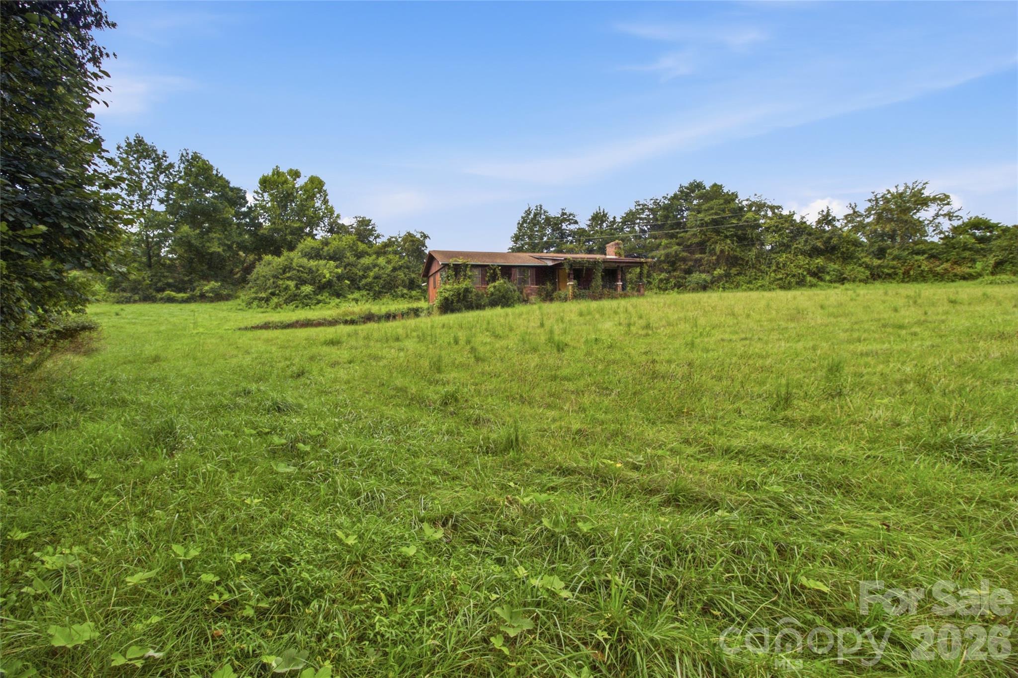 643 Alf Hoover Road Property Photo 3