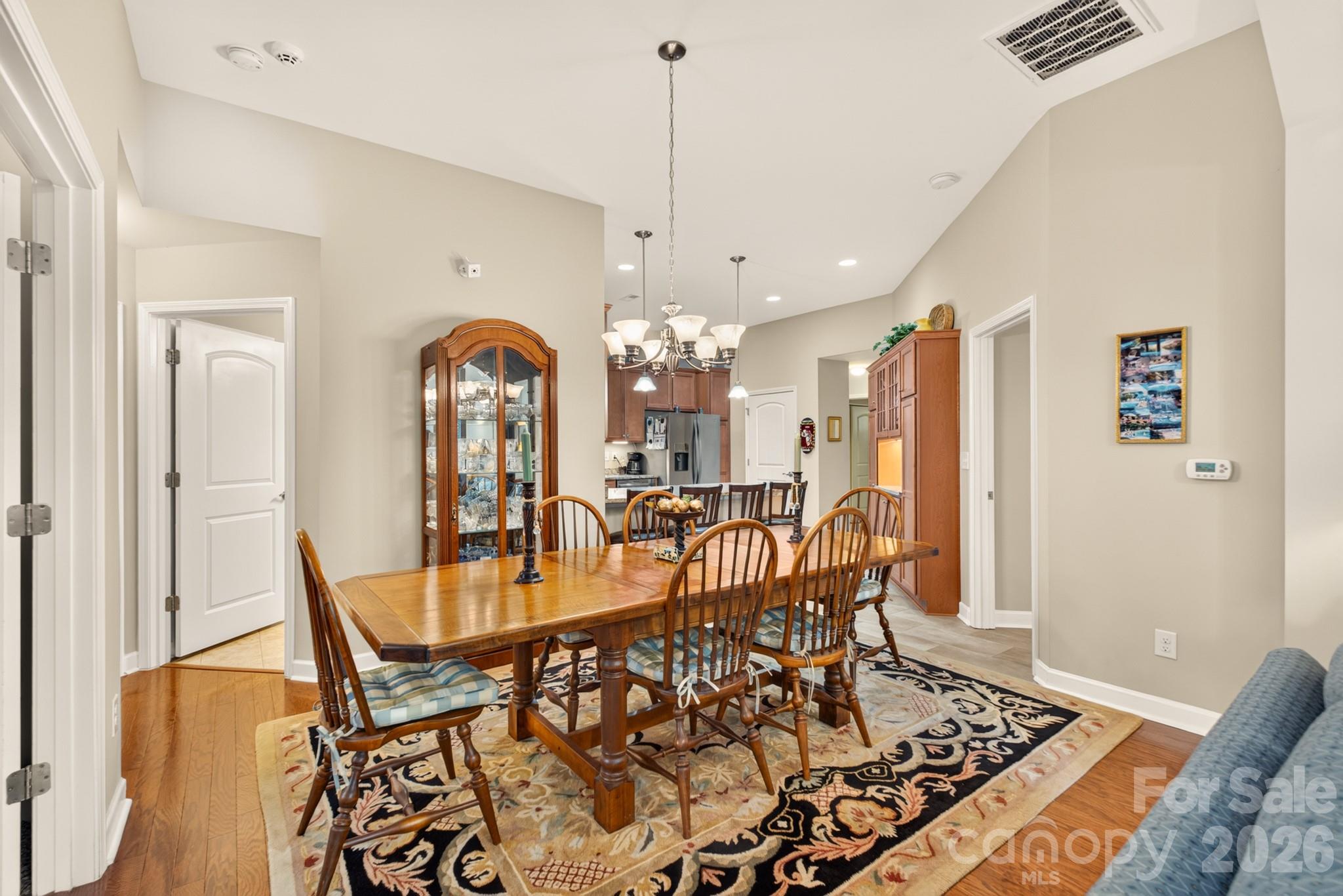 128 Lone Oak Circle Property Photo 10