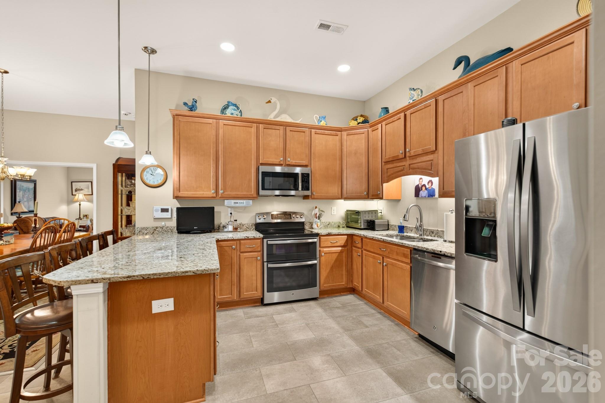 128 Lone Oak Circle Property Photo 14
