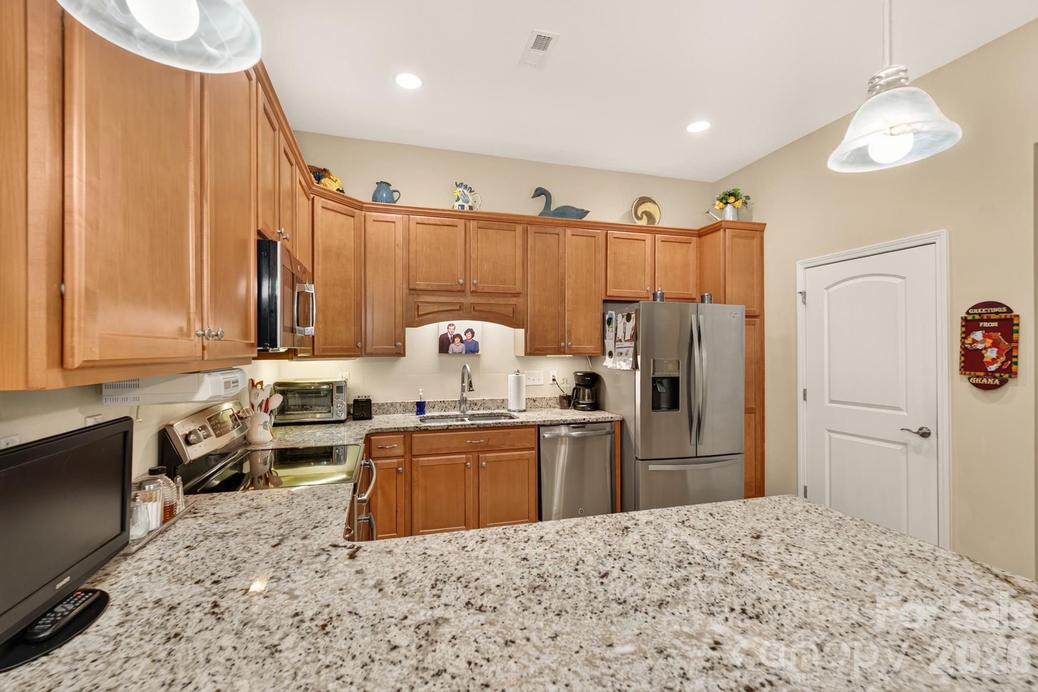 128 Lone Oak Circle Property Photo 15