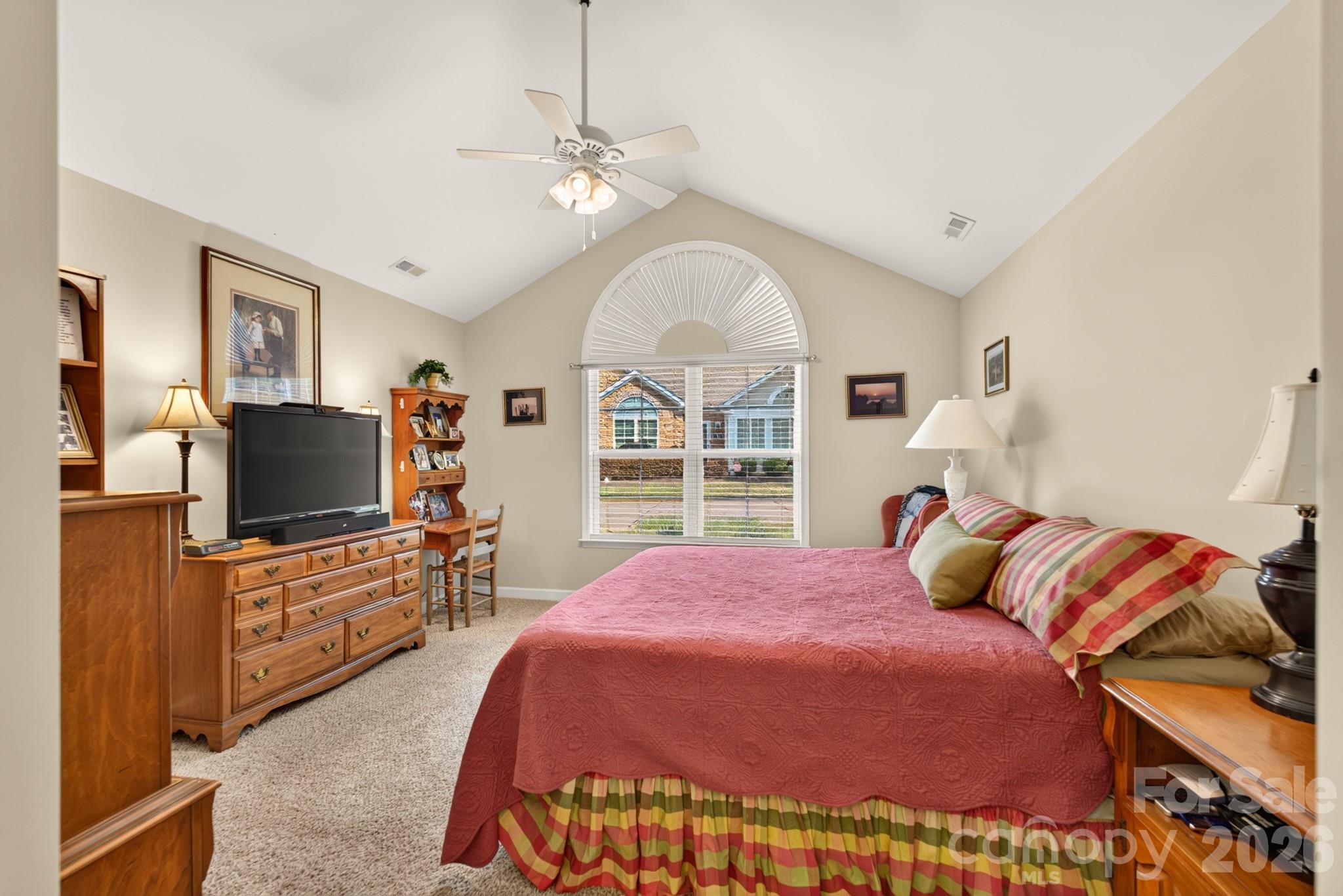128 Lone Oak Circle Property Photo 22