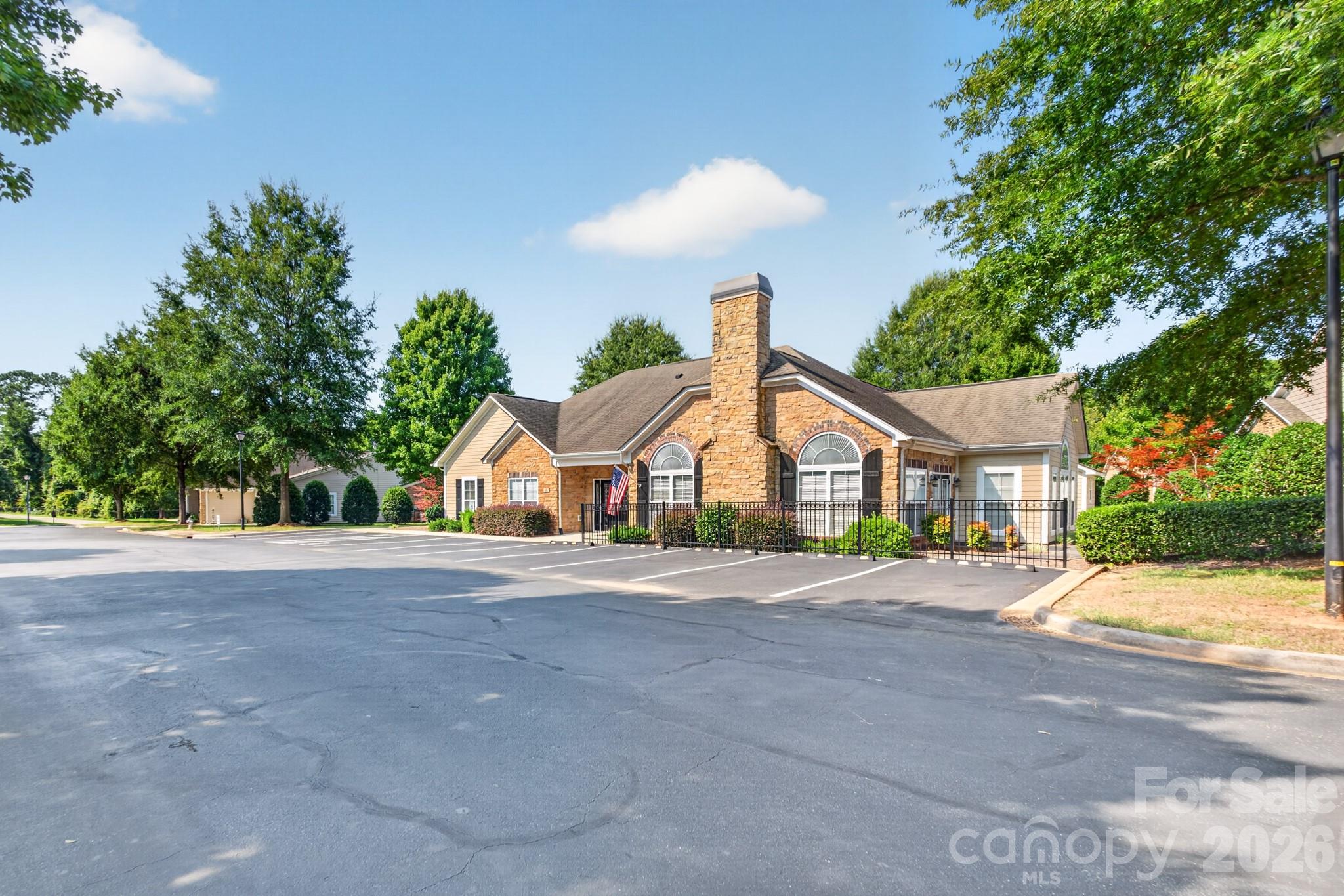 128 Lone Oak Circle Property Photo 39