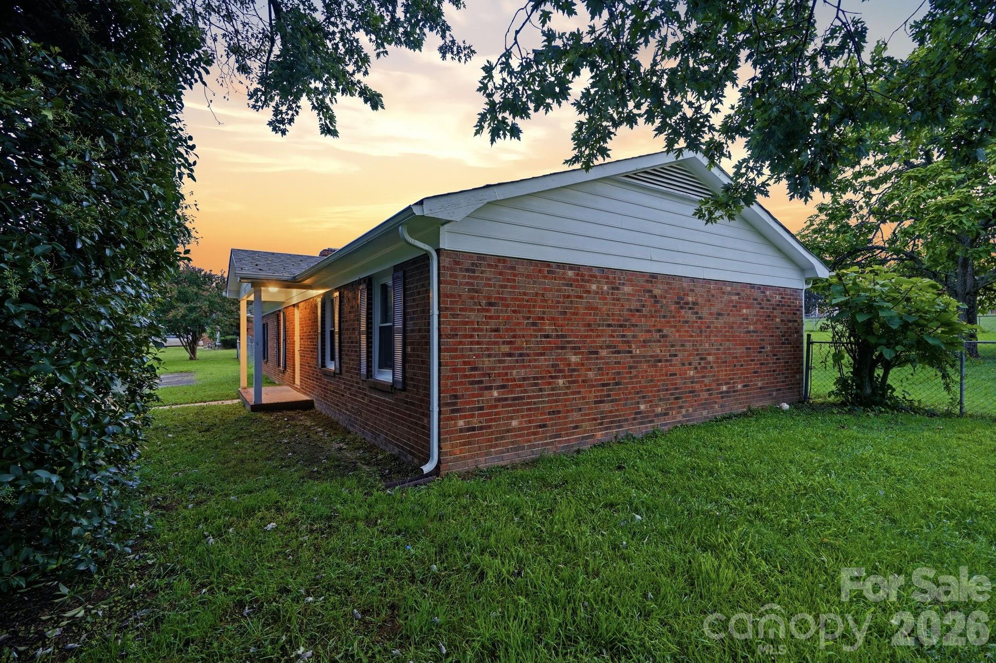 107 Bain Road Property Photo 3