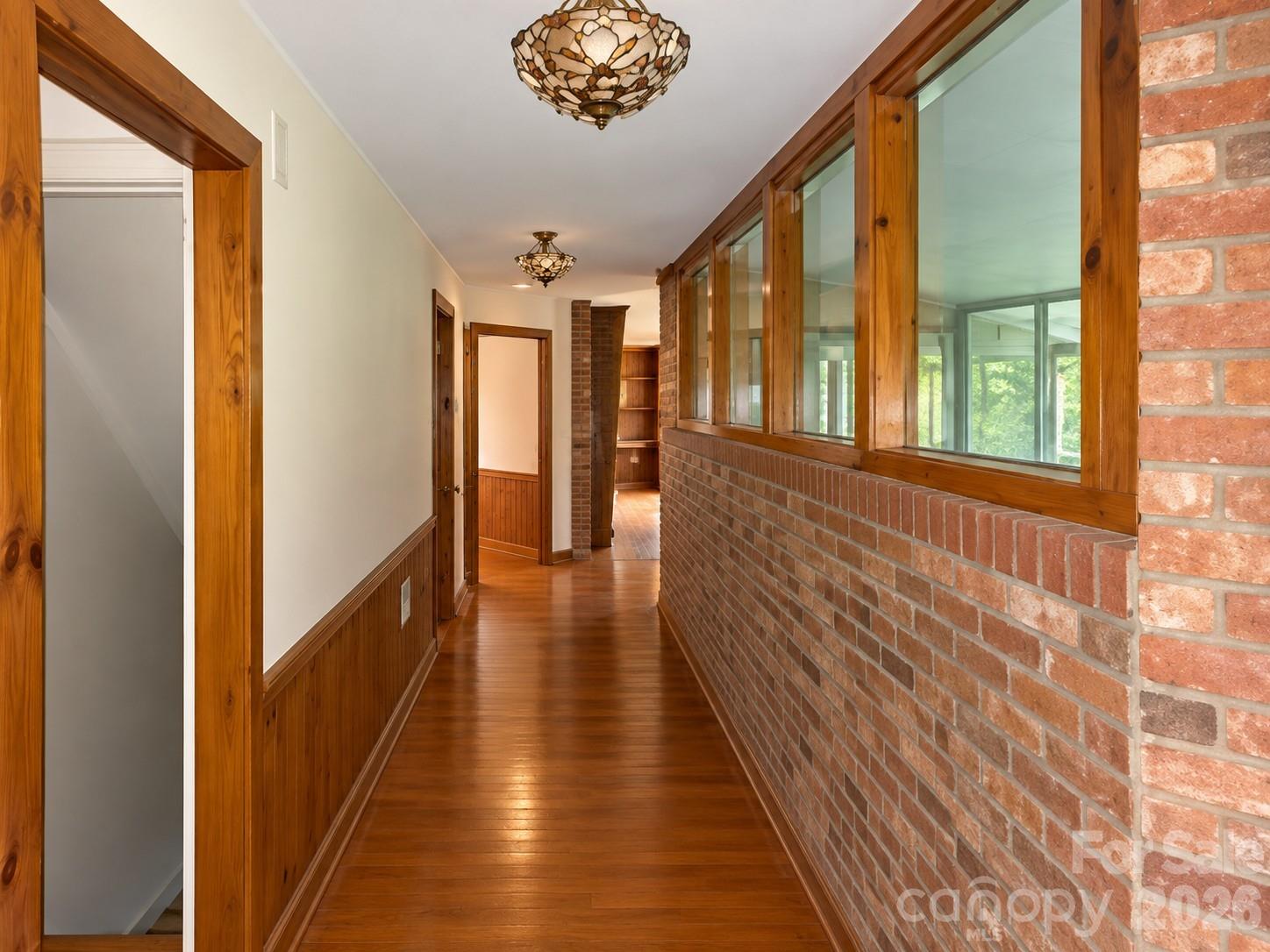 103 Brookwood Drive Property Photo 5