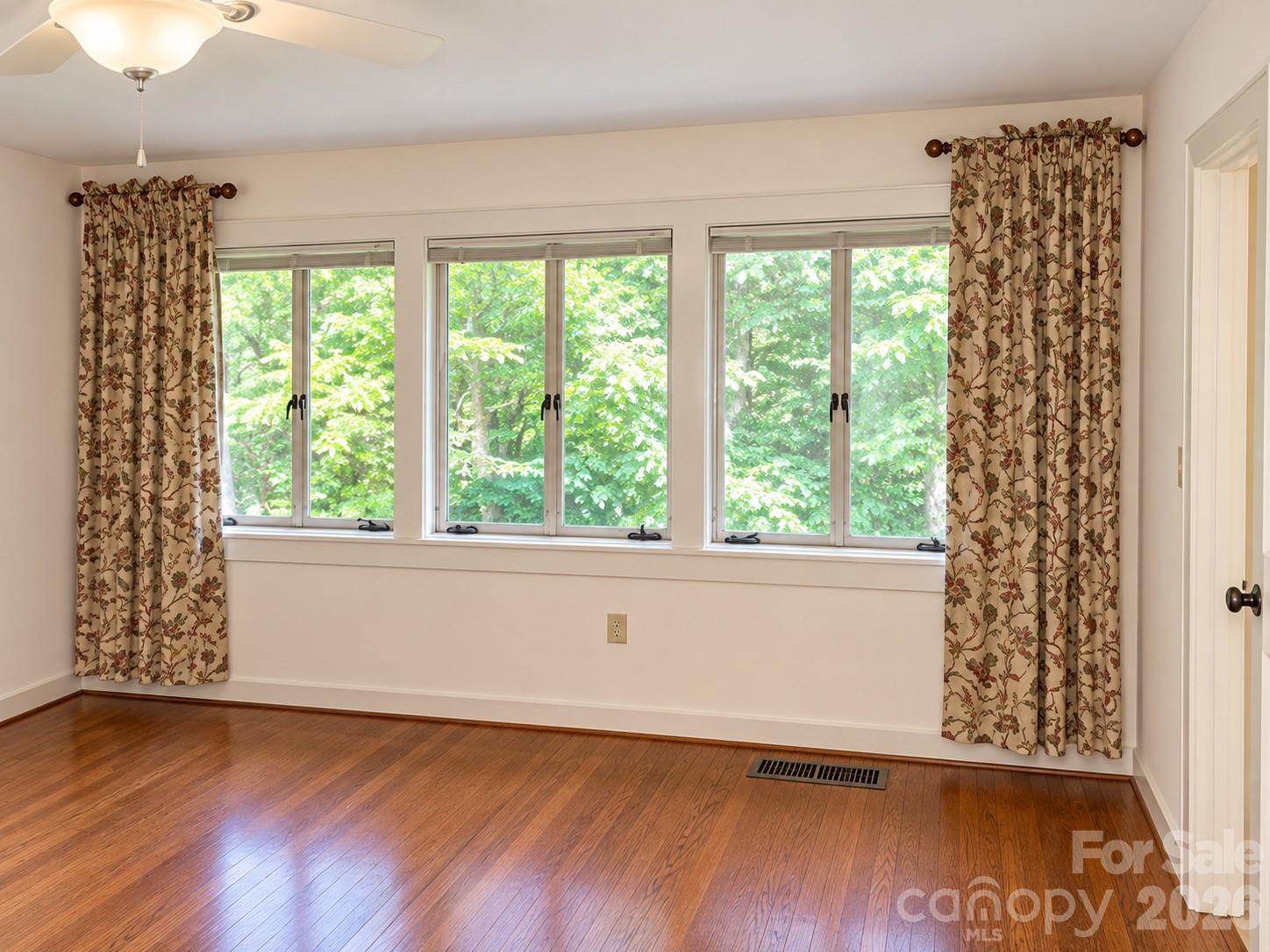 103 Brookwood Drive Property Photo 9