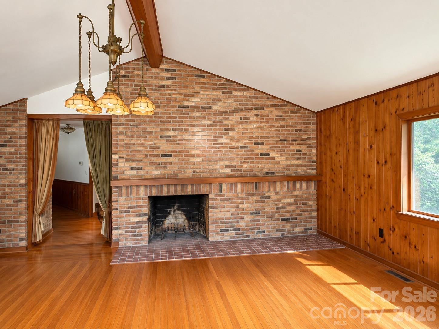 103 Brookwood Drive Property Photo 15