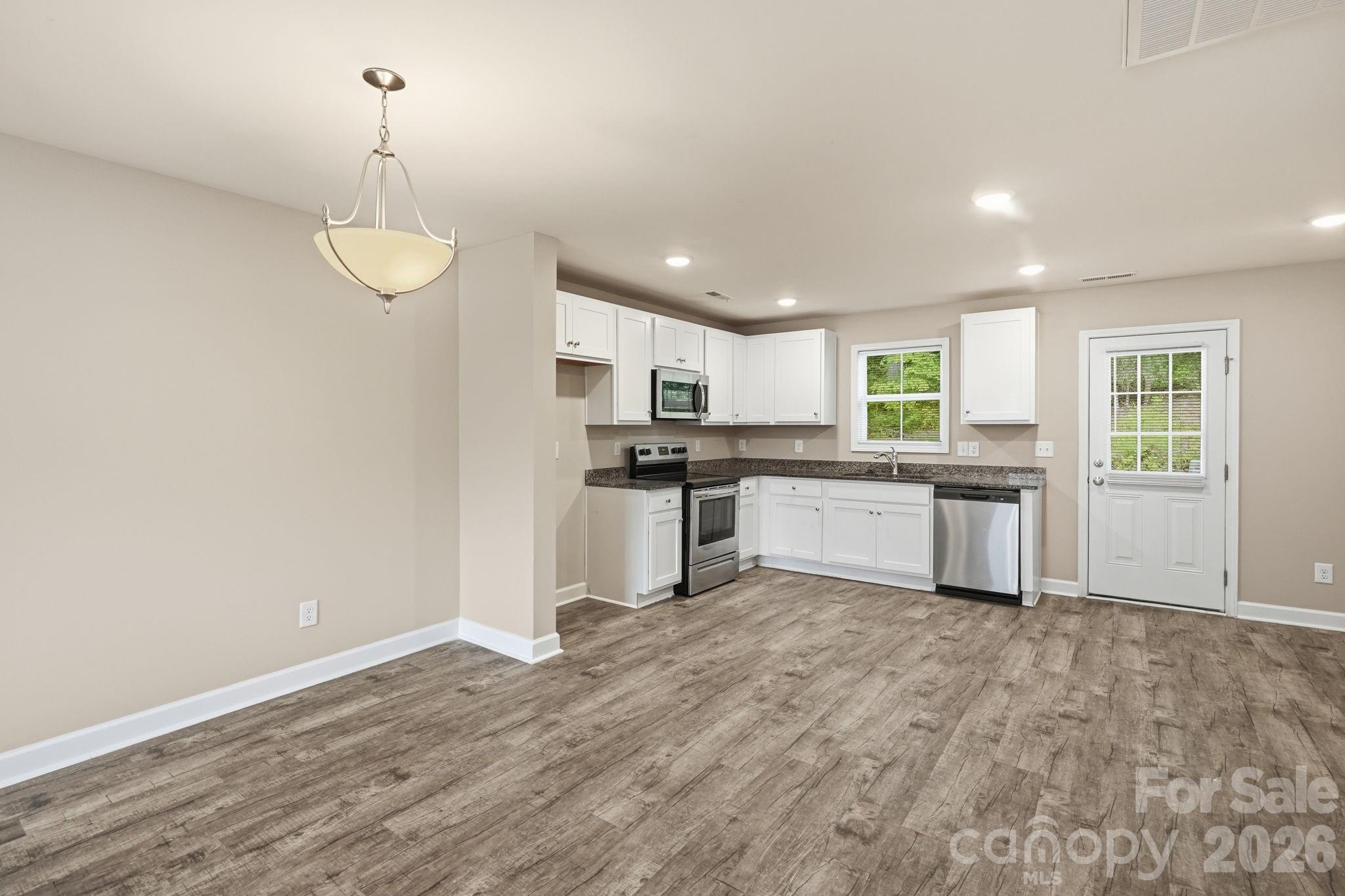 155 Mckinnon Avenue Property Photo 6