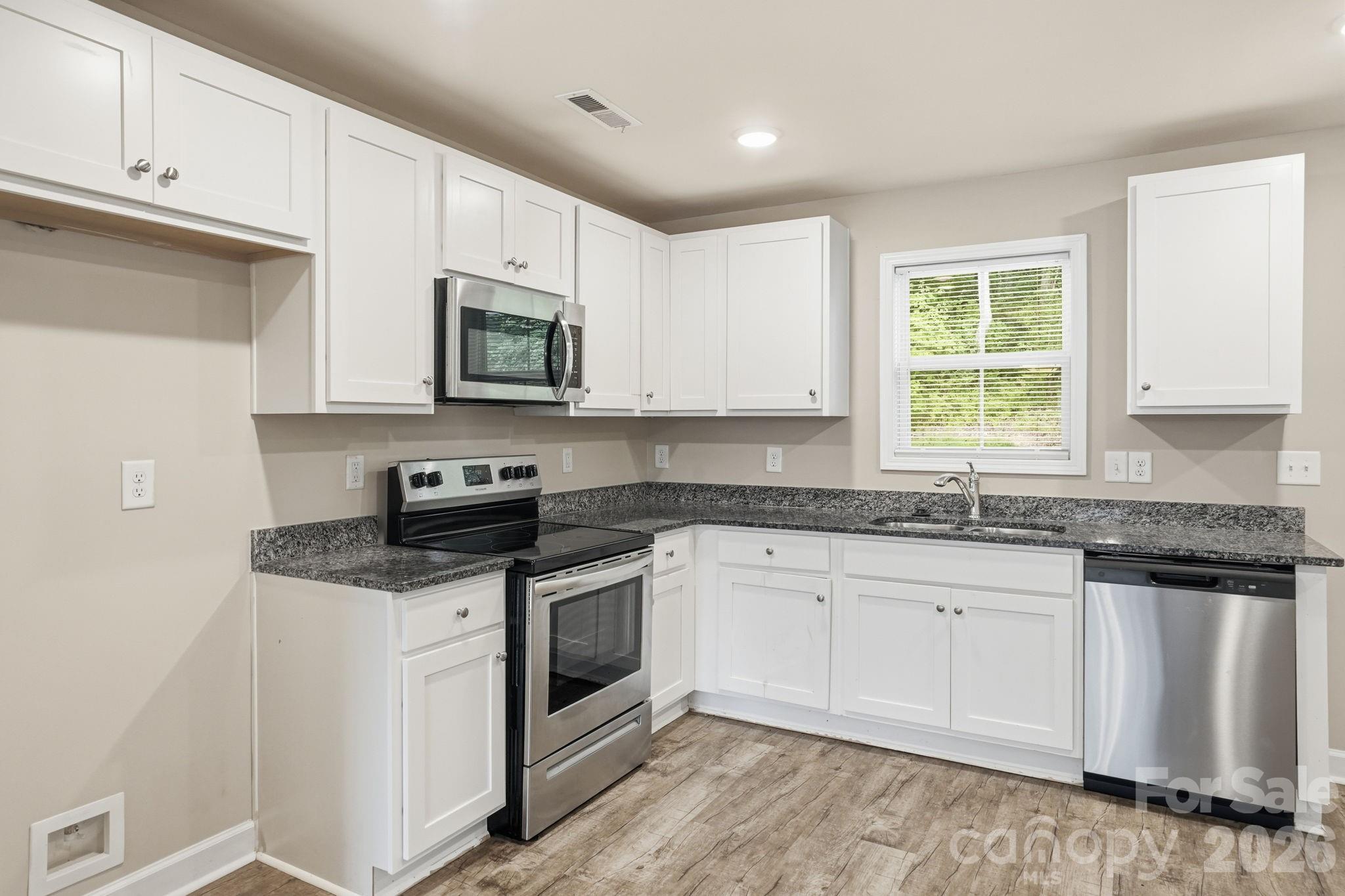 155 Mckinnon Avenue Property Photo 8