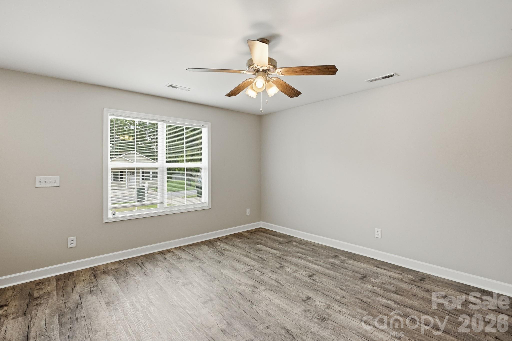 155 Mckinnon Avenue Property Photo 10