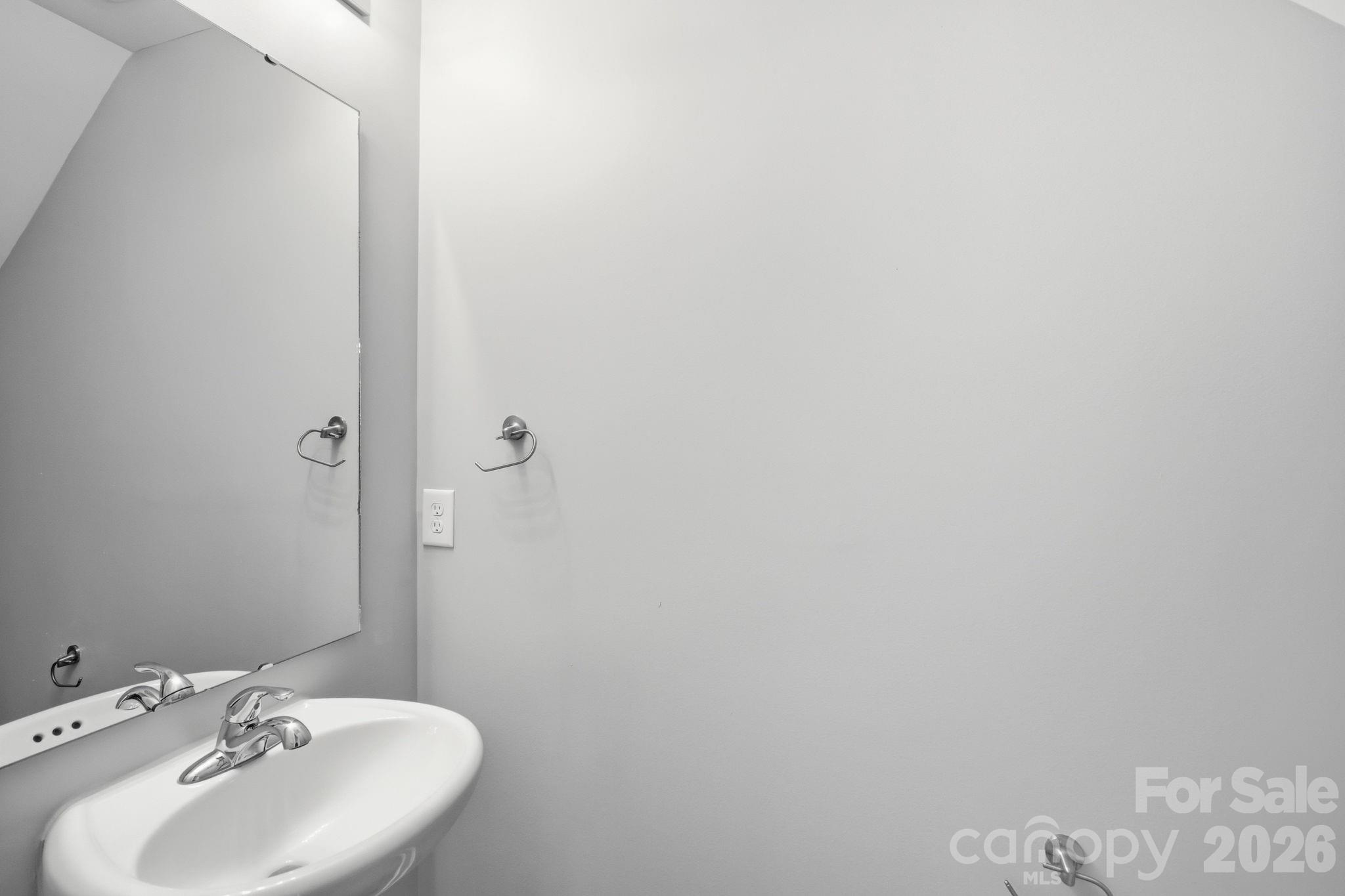 155 Mckinnon Avenue Property Photo 17