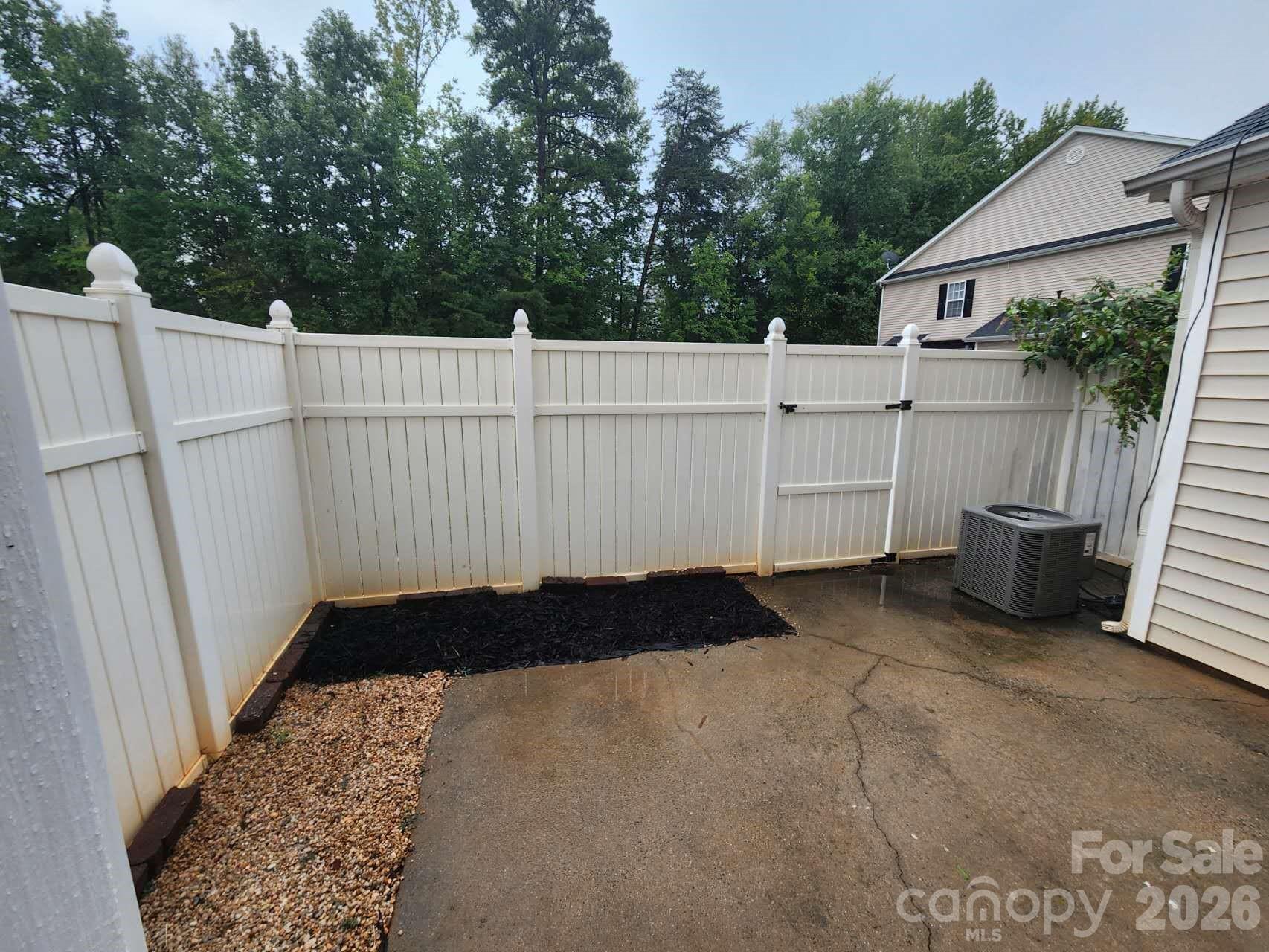 9644 Littleleaf Drive Property Photo 2