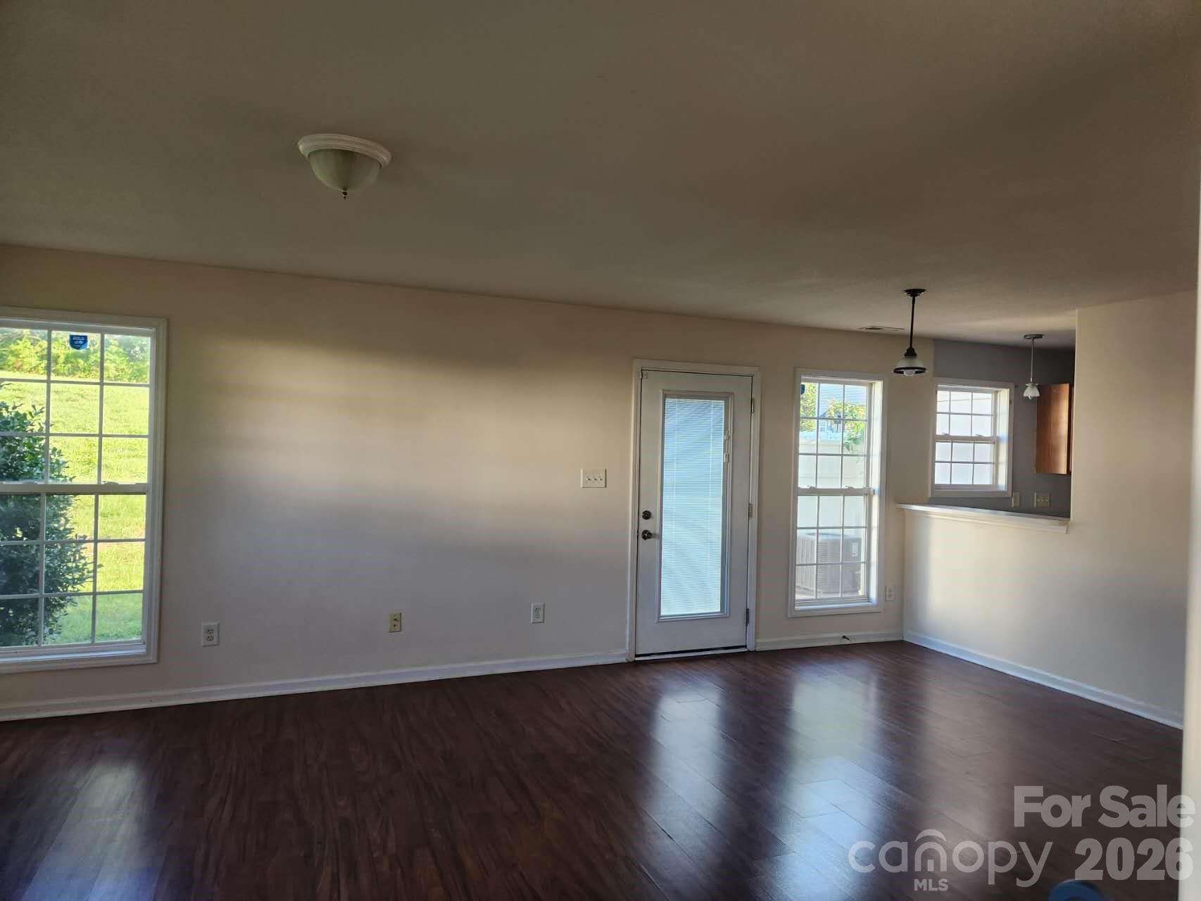 9644 Littleleaf Drive Property Photo 5