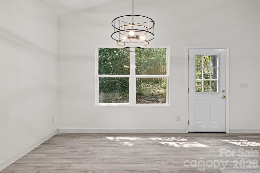 505 E Dunlap Street Property Photo 10