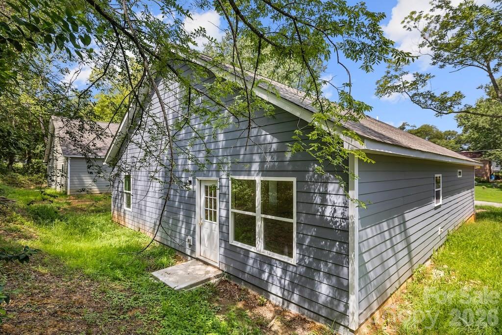 505 E Dunlap Street Property Photo 29