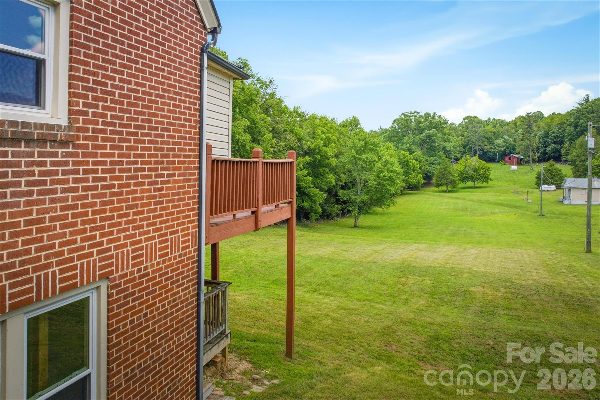 1205 E Union Street Property Photo 25