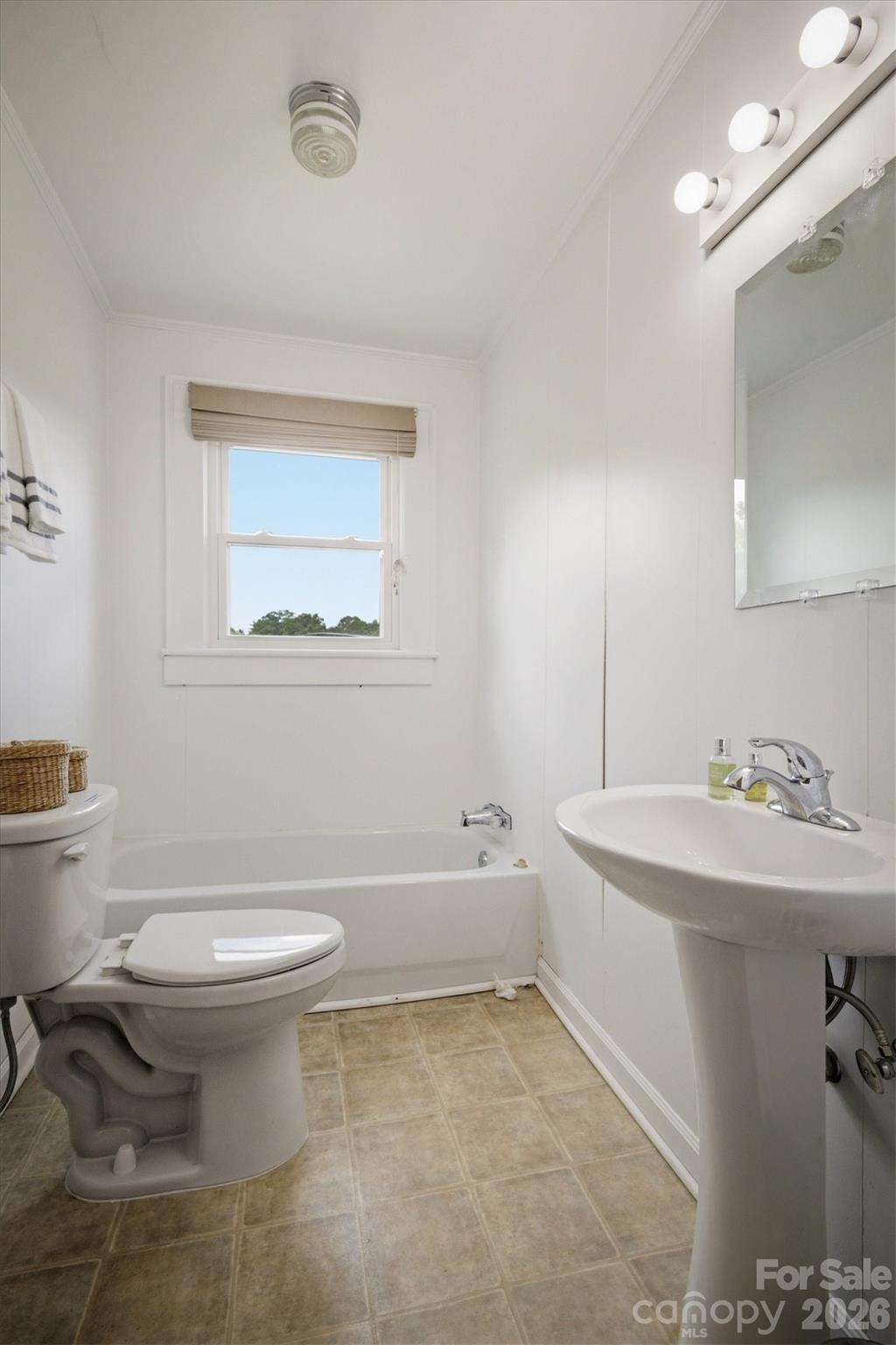 1205 E Union Street Property Photo 27