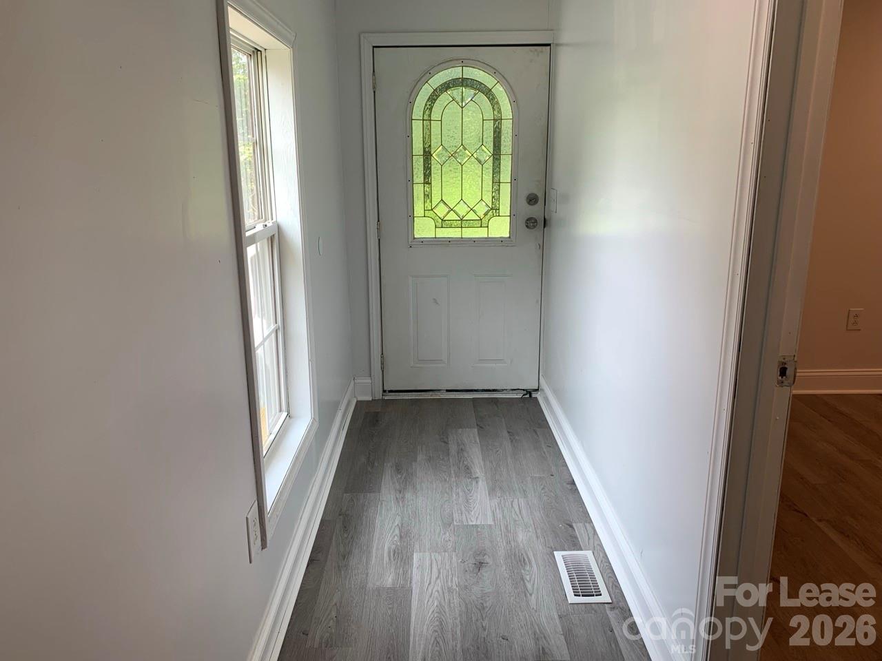 965 Ashby Street Property Photo 4