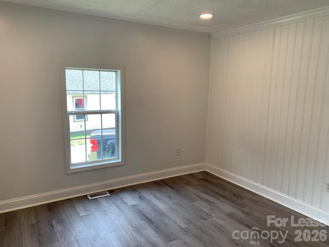 965 Ashby Street Property Photo 10