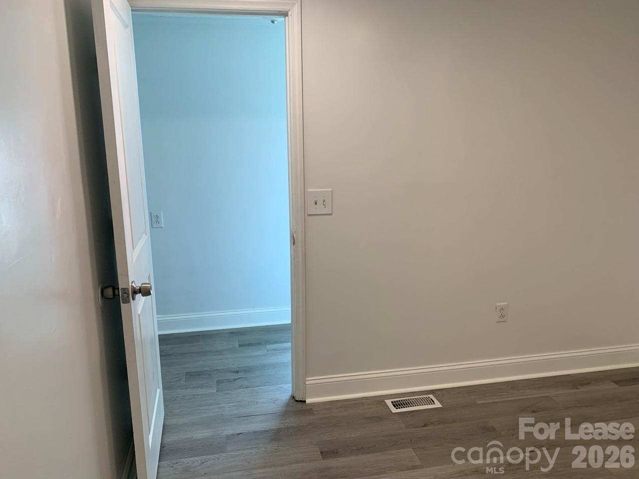 965 Ashby Street Property Photo 12