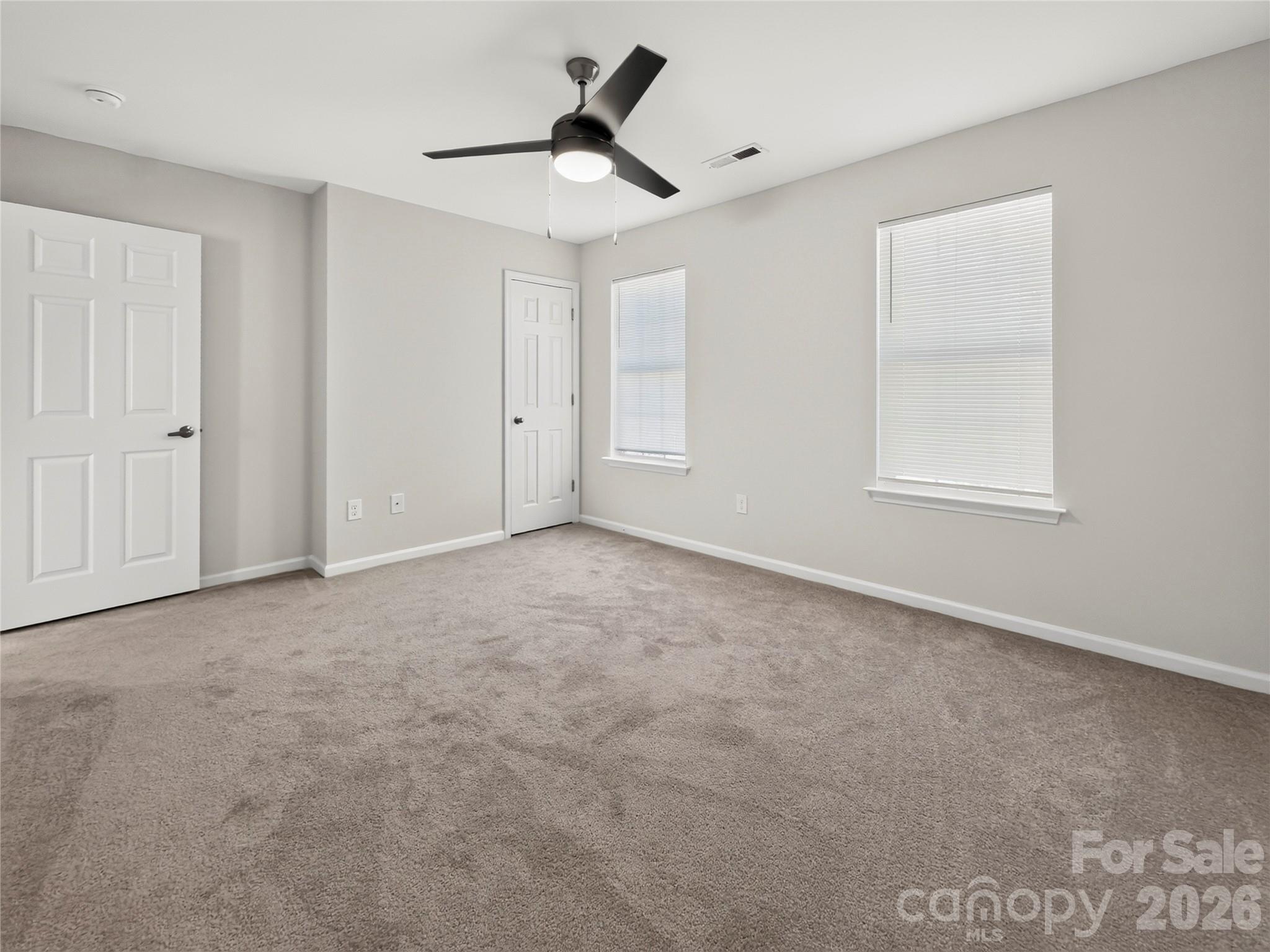2216 Emmons Lane Property Photo 13