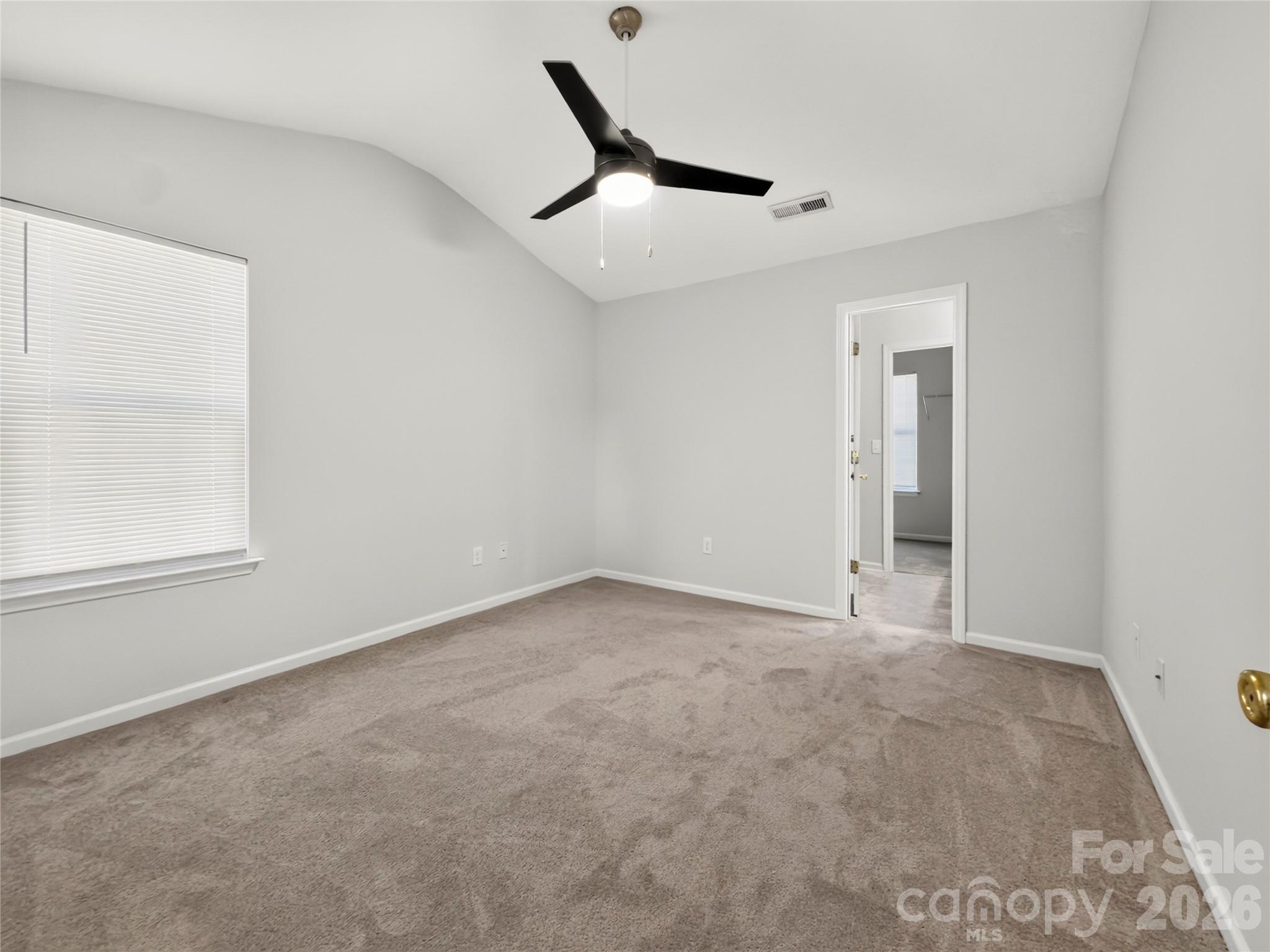 2216 Emmons Lane Property Photo 14