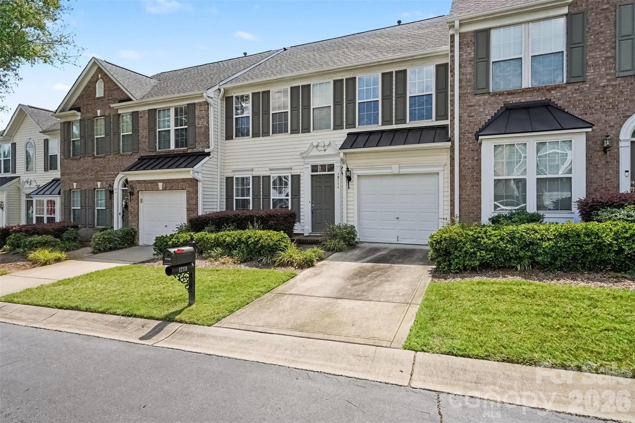12111 Windy Rock Way Property Photo 1