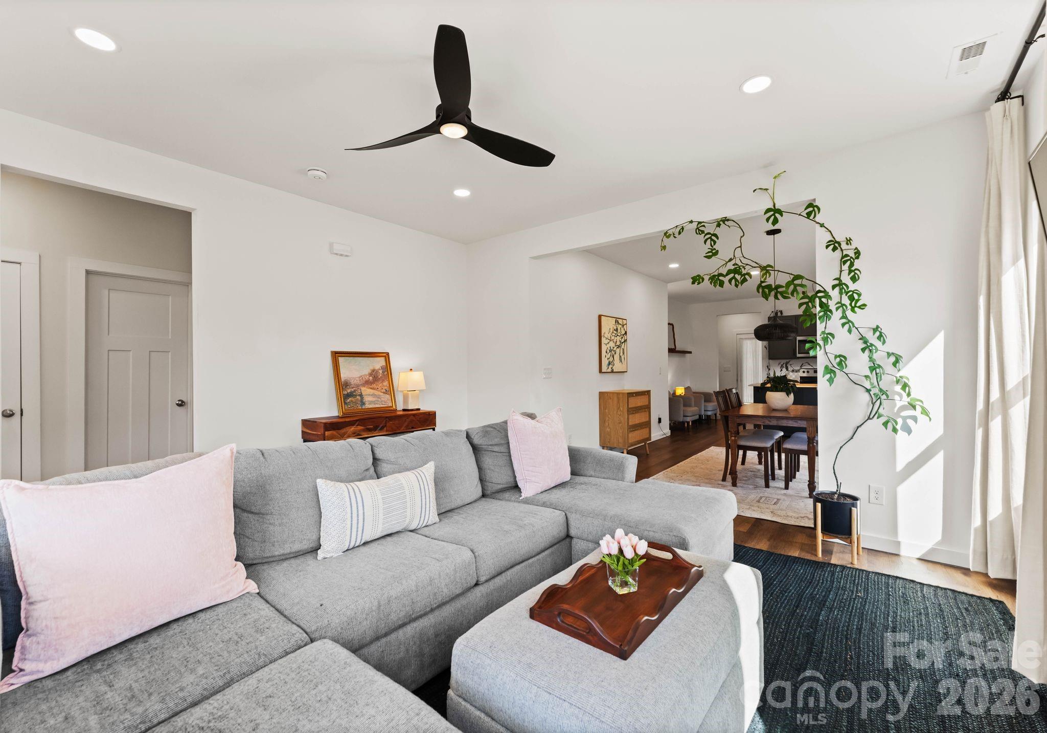 1112 Crawford Road Property Photo 5