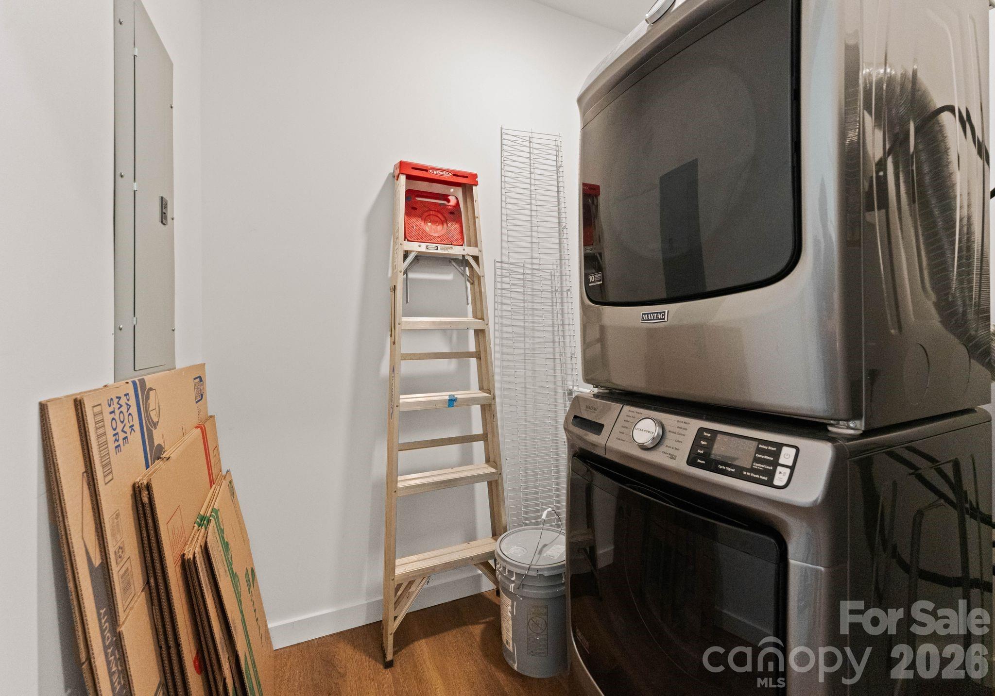 1112 Crawford Road Property Photo 11