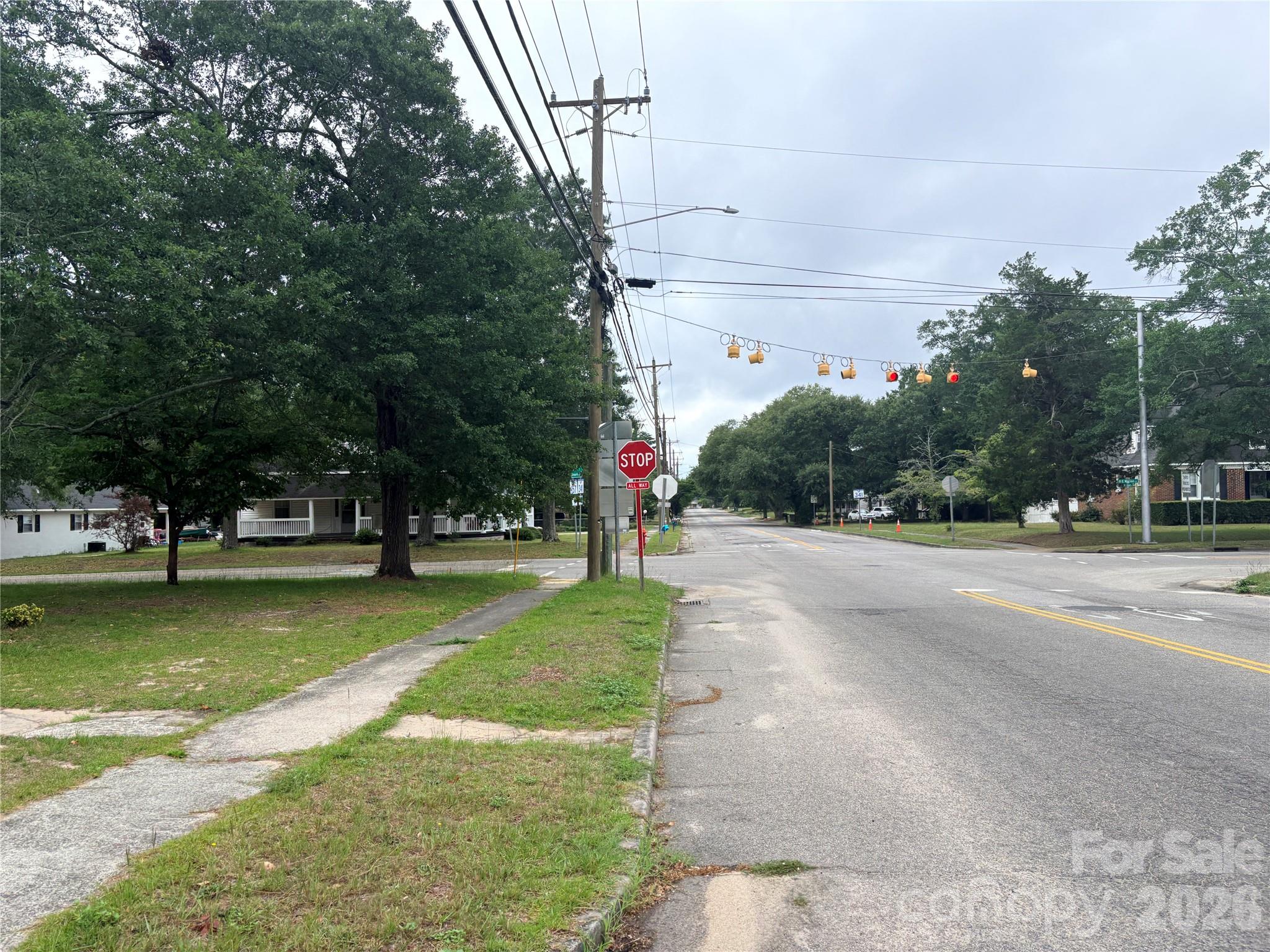 102 N Minor Street Property Photo 4
