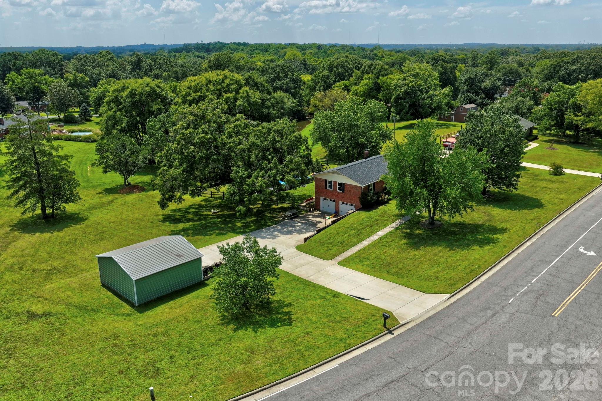 7220 Pharr Mill Road Property Photo 8