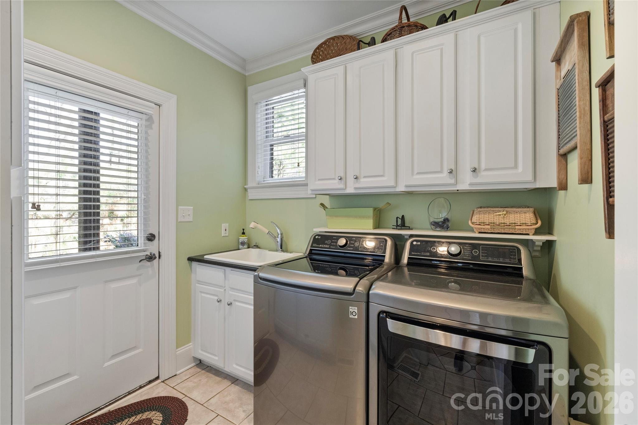 2379 Metcalf Drive Property Photo 19