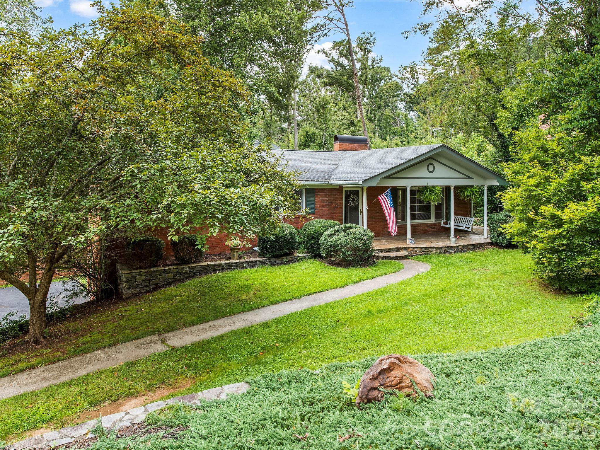 48 Faircrest Road Property Photo 1