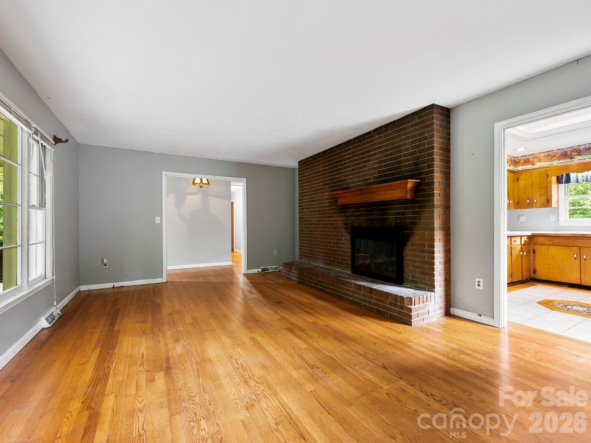 48 Faircrest Road Property Photo 9